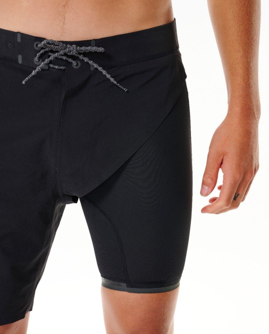 mirage activate compression liner ultimate 19 boardshort