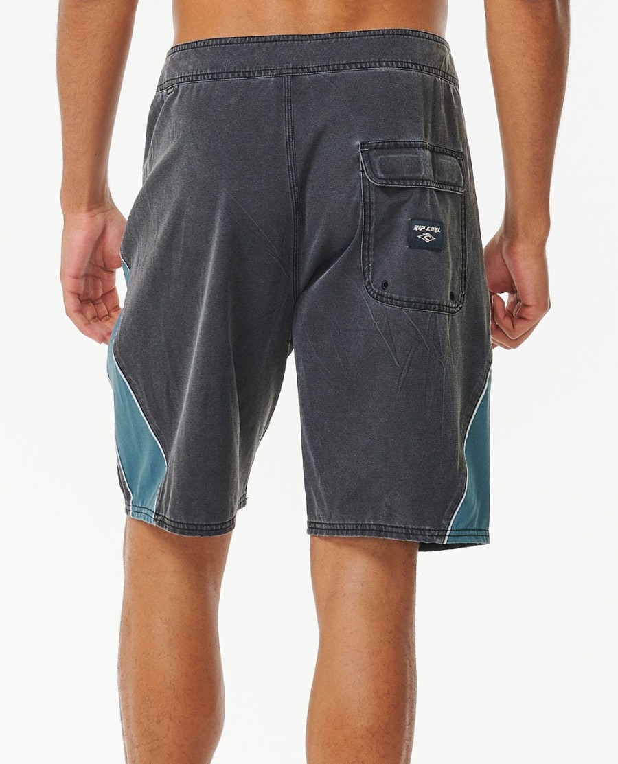 mirage giant prawn icon 20 boardshorts