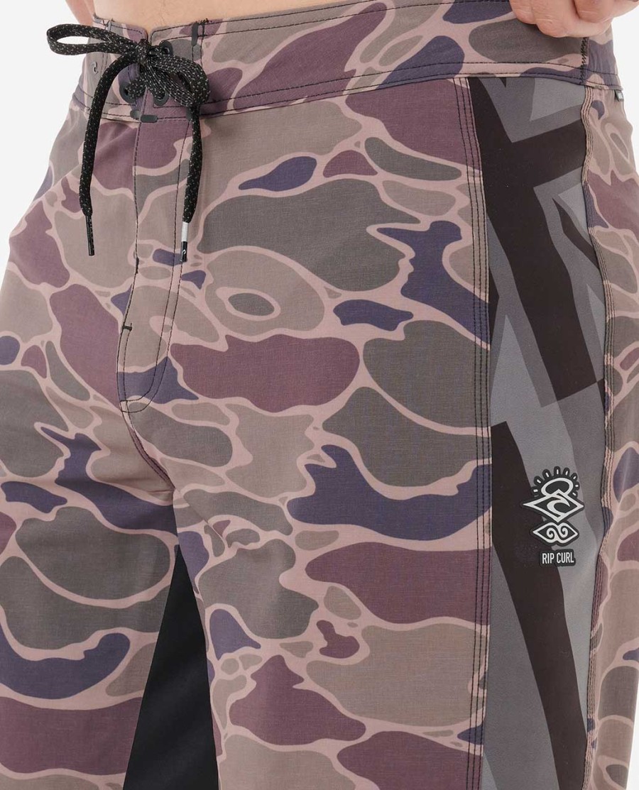 mirage 3-2-one eddie would go ultimate 19 boardshorts