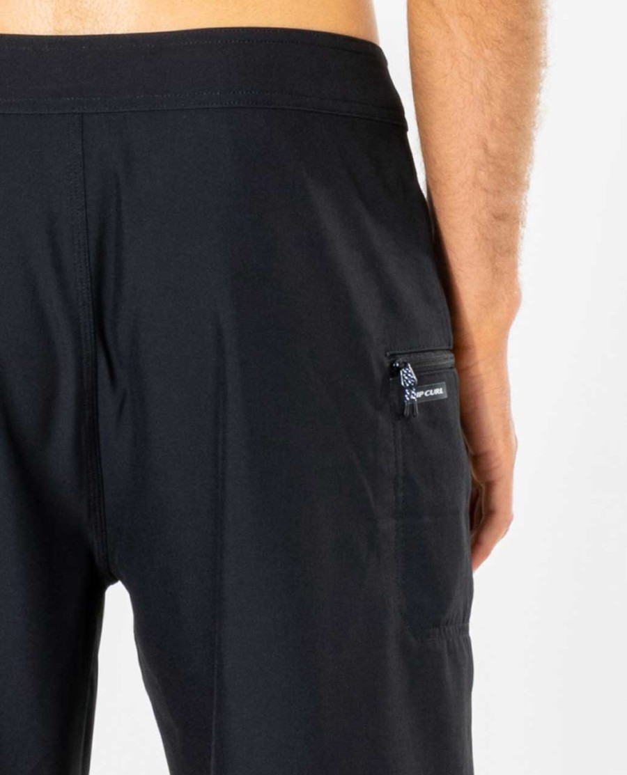mirage core 20 boardshort