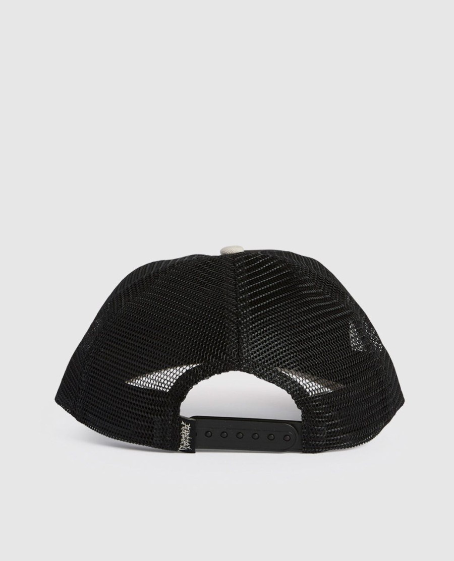 carnage trucker