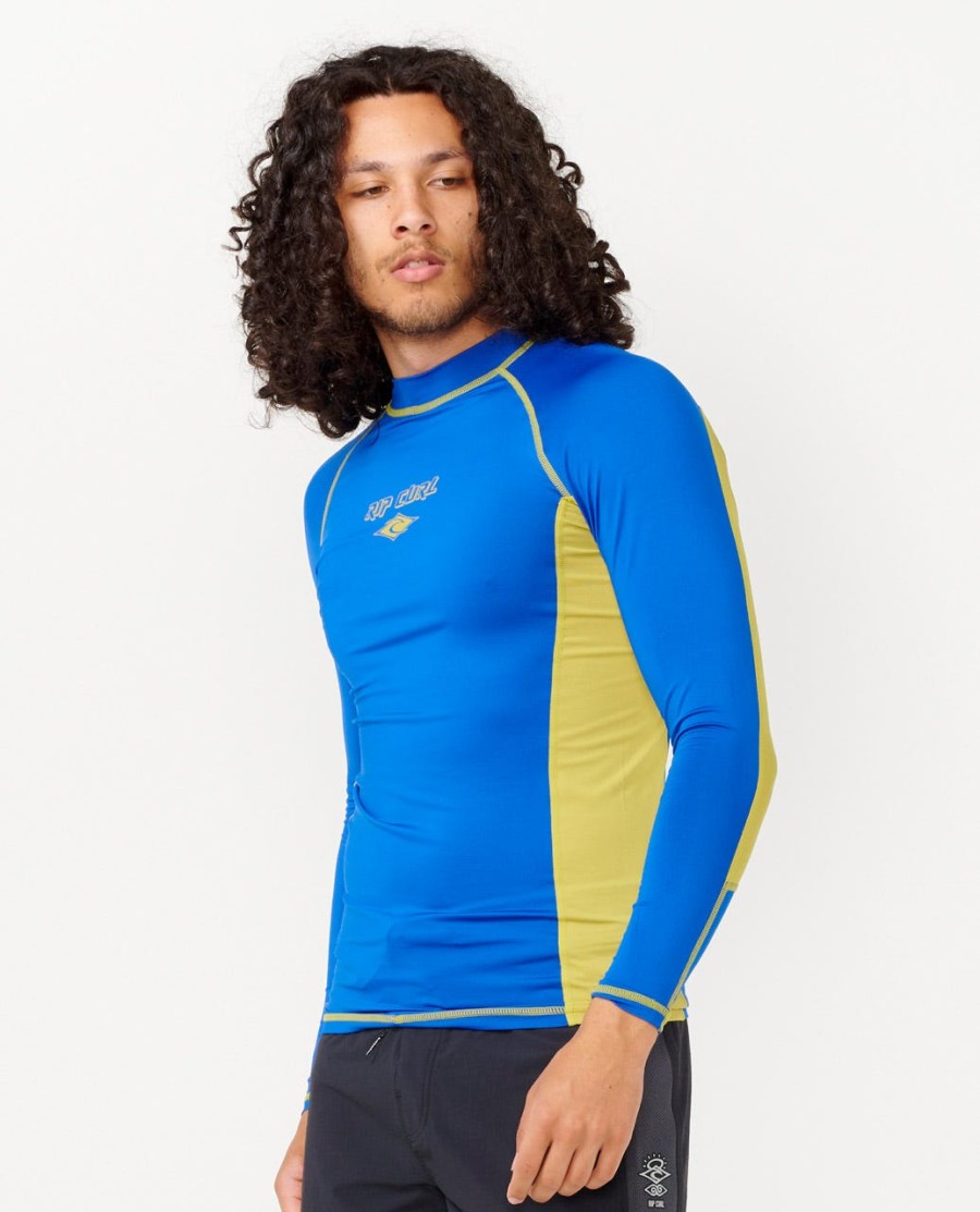 uv-werend rashvest met lange mouwen en kleurvervaging
