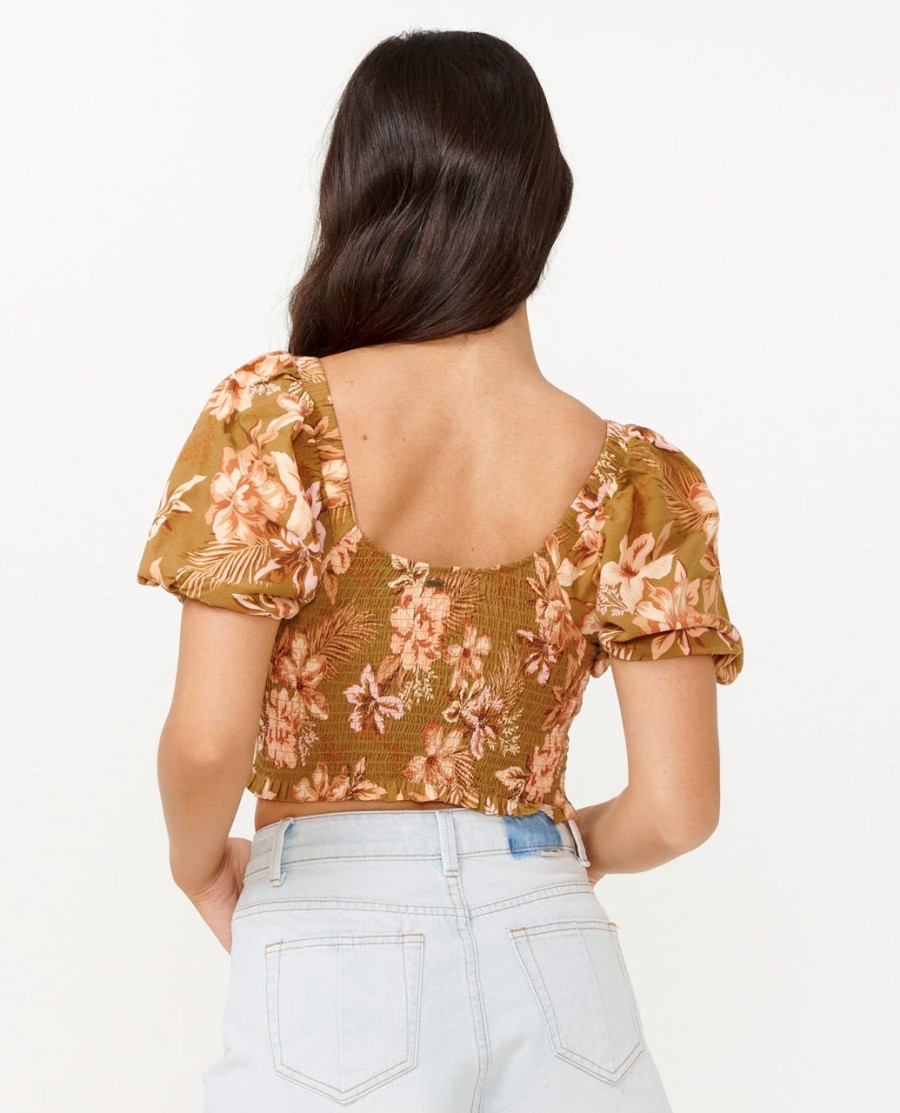desert dreams top