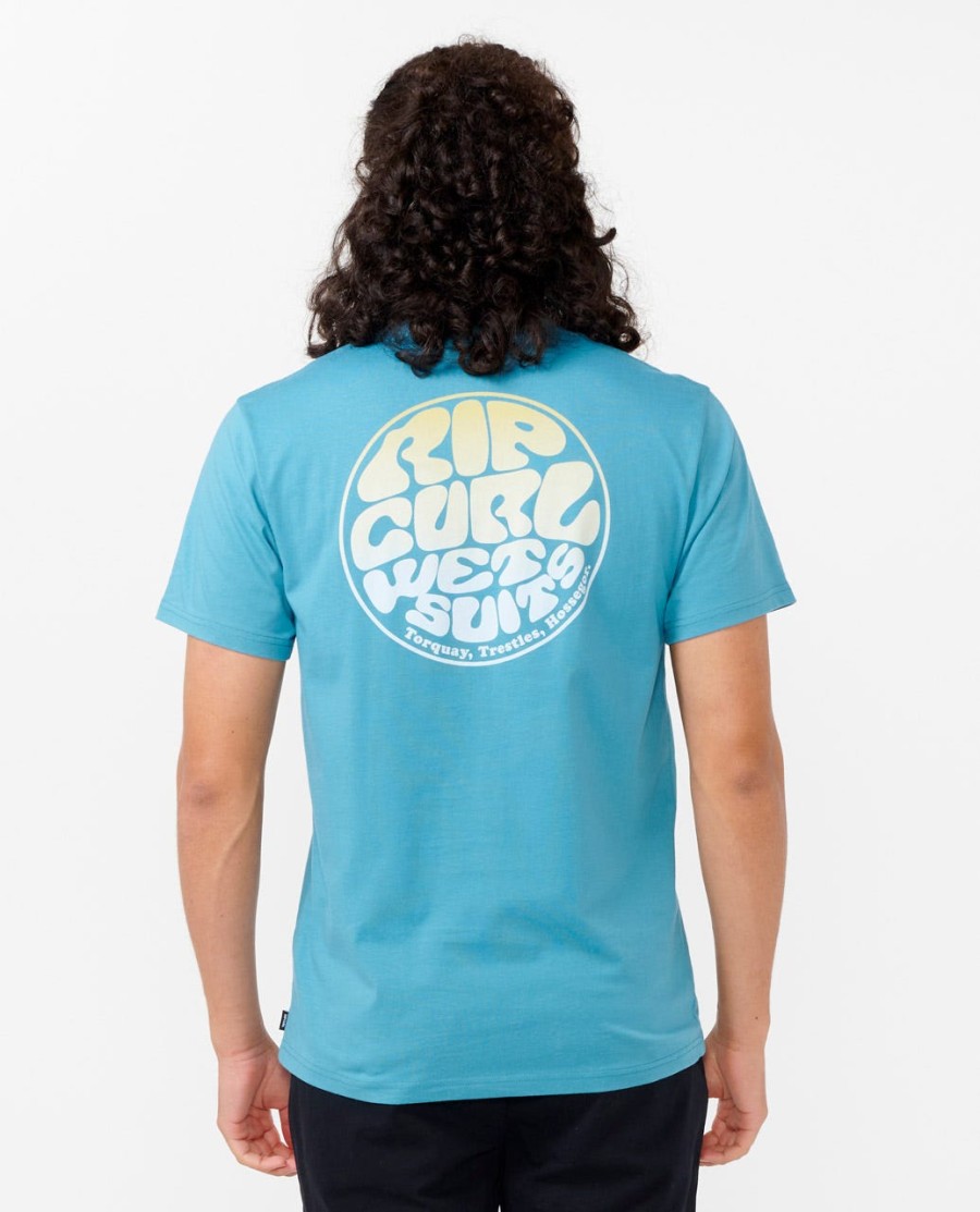 t-shirt met wetsuit-icoon