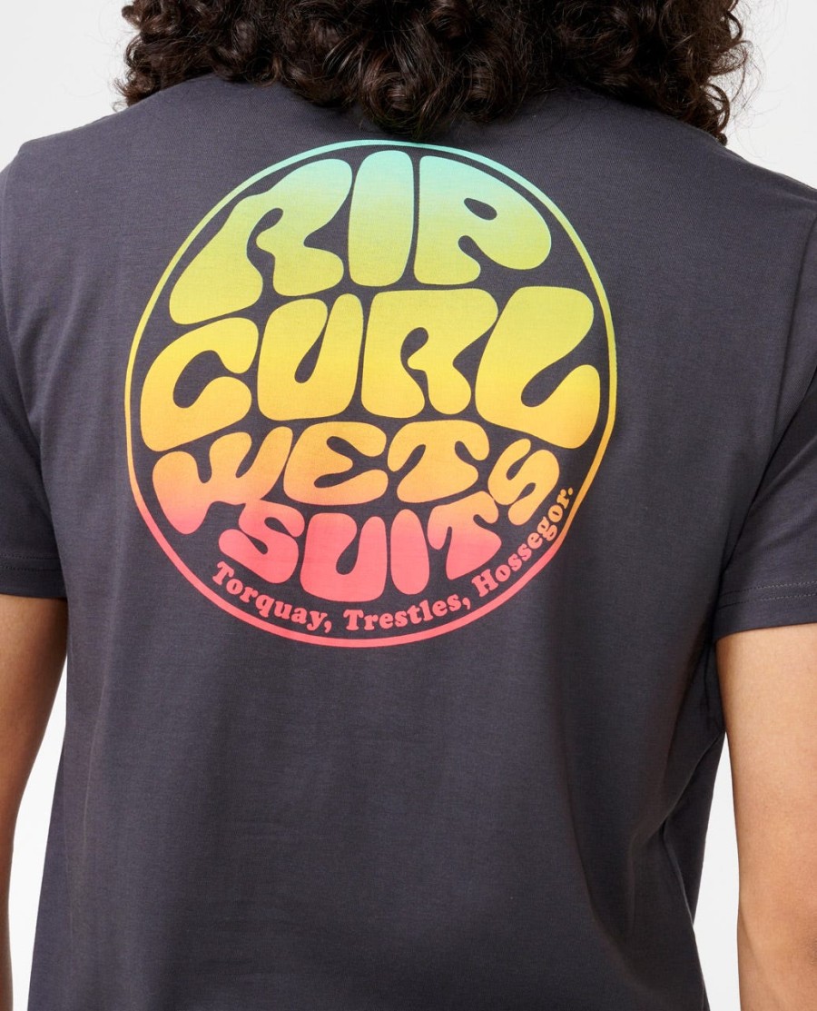 t-shirt met wetsuit-icoon