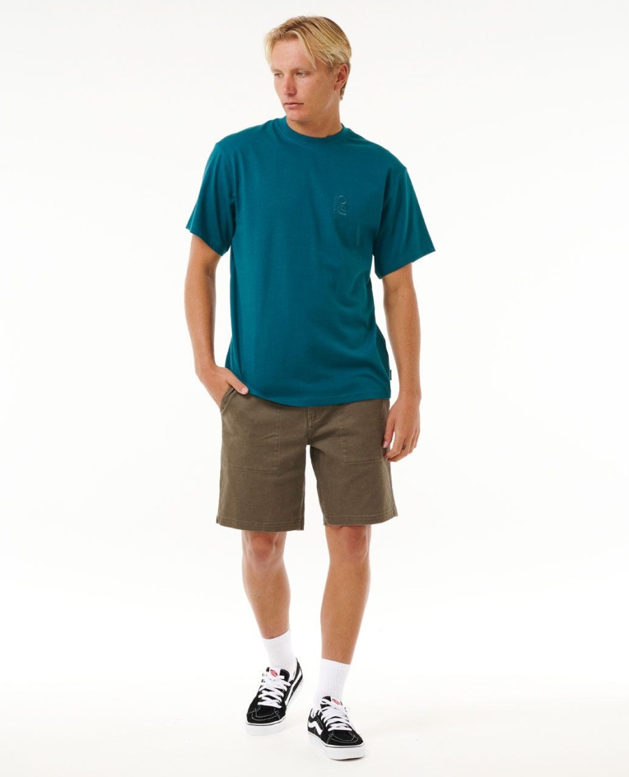 zoek naar geborduurde t-shirts
