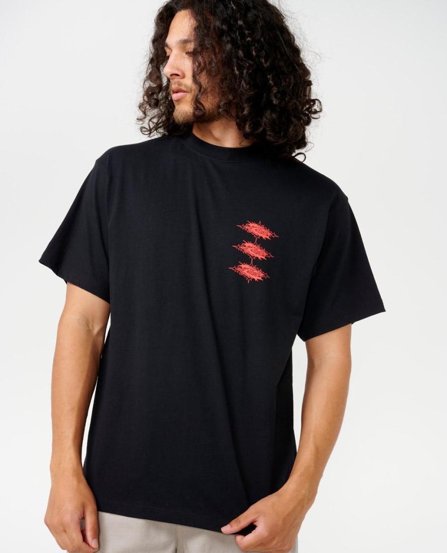 carnage tee