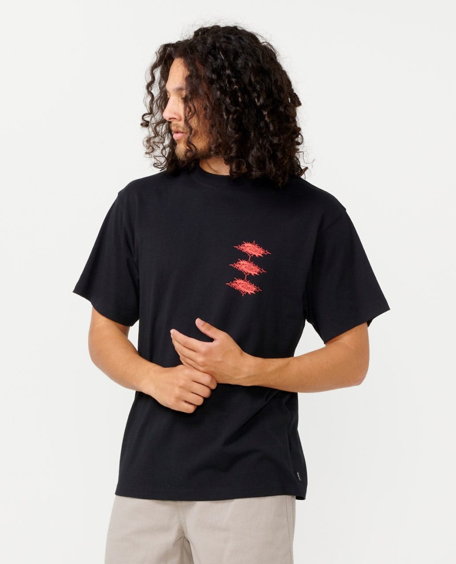 carnage tee