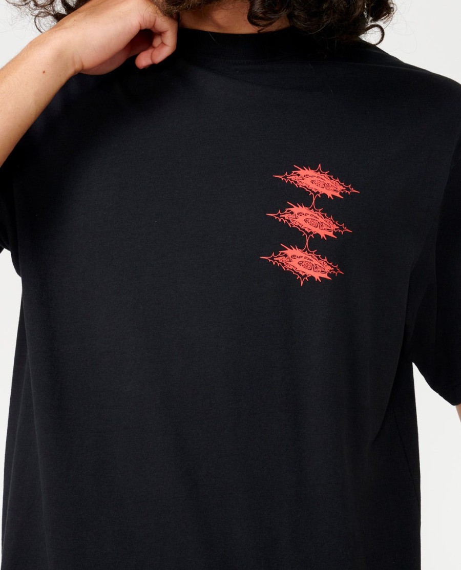 carnage tee