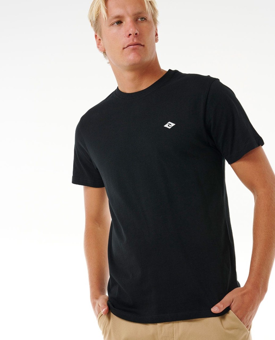 t-shirt met geborduurd merklogo