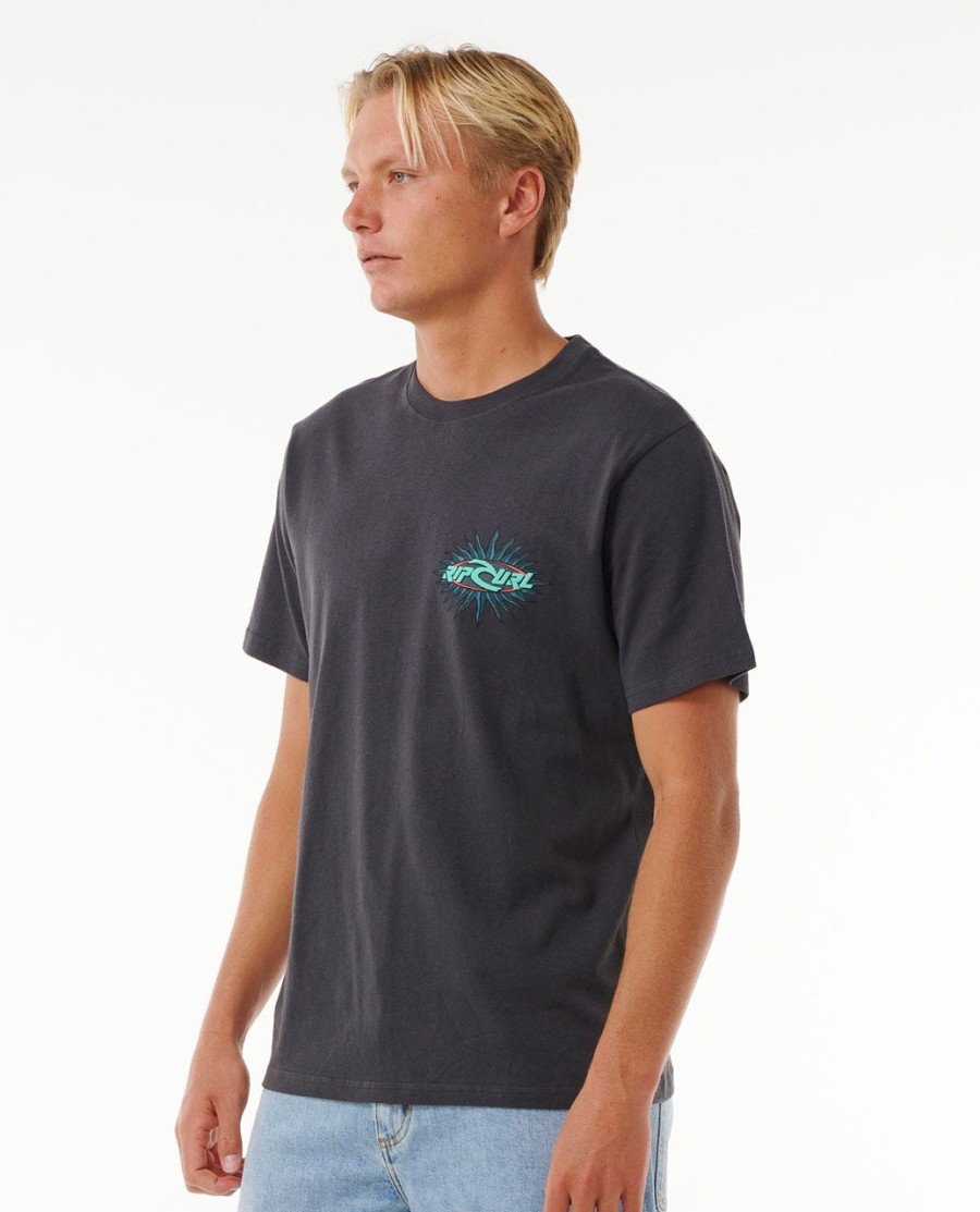 quest oval burst t-shirt