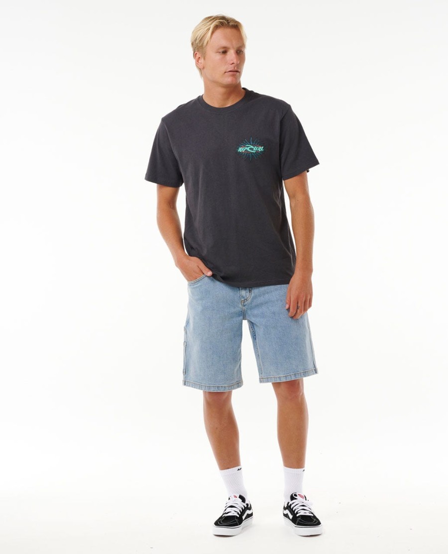 quest oval burst t-shirt