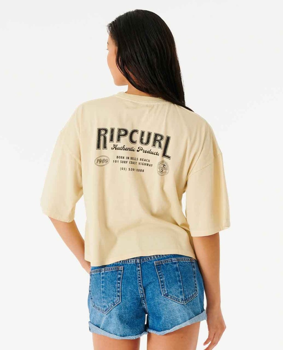 escape to paradise heritage tee