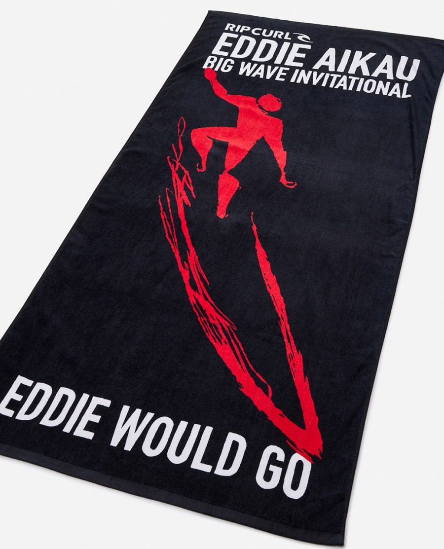 eddie zou een handdoek gaan dragen